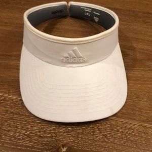 Never worn Adidas visor (bundle)
